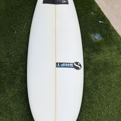 6’5” Shift Mid length fish, FCS Keel Fins