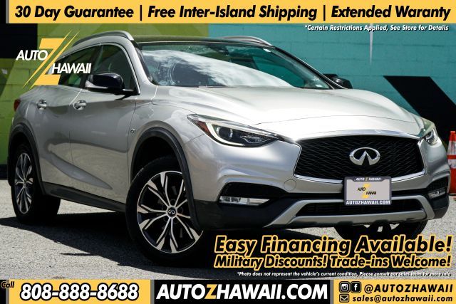 2017 INFINITI QX30