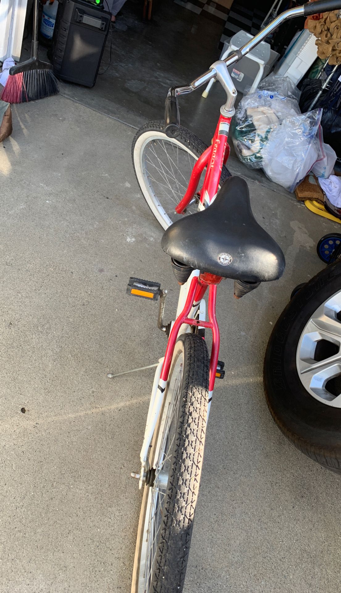 schwinn legacy beach cruiser