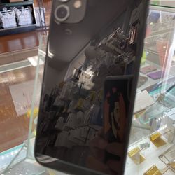 iPhone 11 ($50 Down)