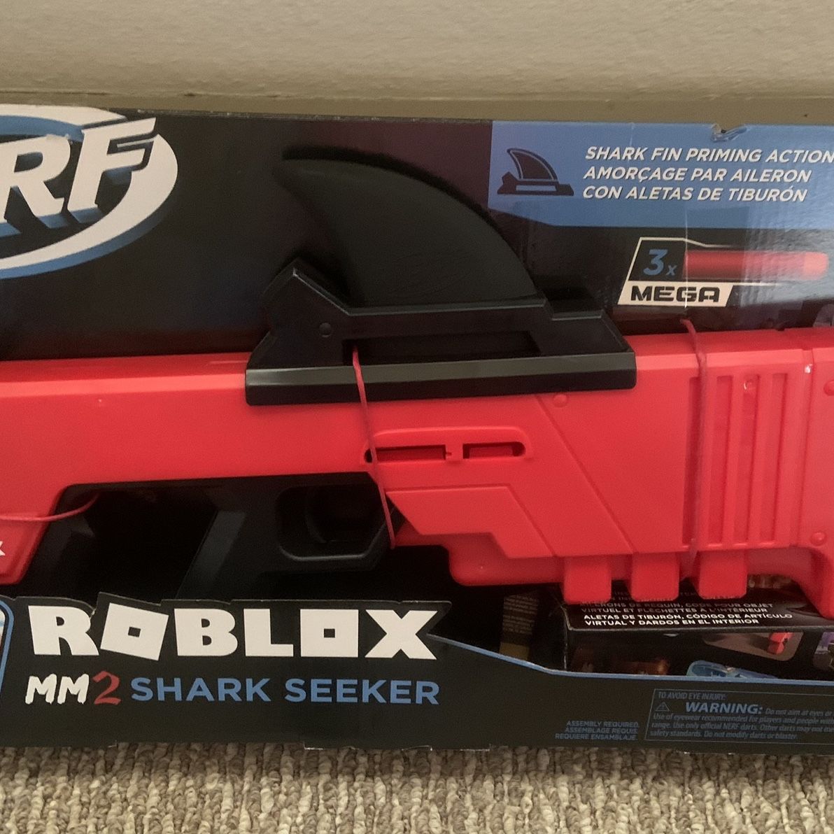 NEW: NERF Roblox MM2 Shark Seeker Blaster, Shark Fin Priming w/ In-Game Item