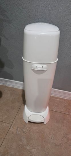 Diaper pail baby
