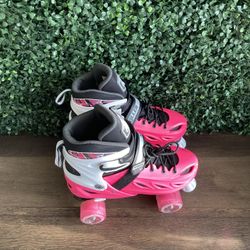 GIRLS SIZE 4-7 ROLLER SKATES