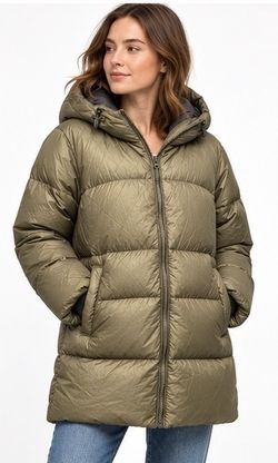 Eddie Bauer Olive Green Hooded Quilted Puffer Coat size Med