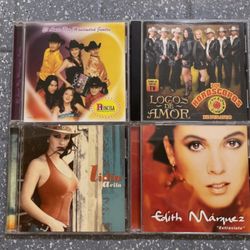 Dos Grupos Populares y Dos Solistas Mexicanas 