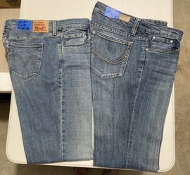 WOMENS JEANS