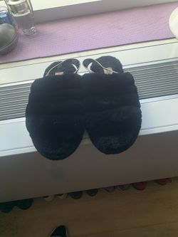 Ugg Slippers 