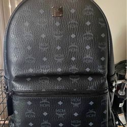 MCM Backpack (Black)