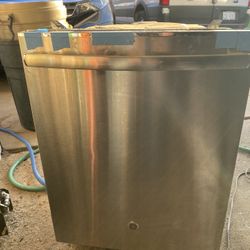 Dishwasher GE Stainless Steel 