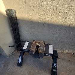 Reese Fifth Wheel Trailer Hitch