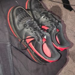 Black And Red Air Force 1 ‘07s