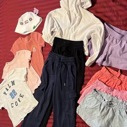 Girls Size 6-8 Batch Of Clothing 