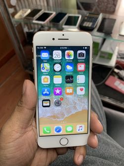 iPhone 7 32gb factory unlocked gold Mint