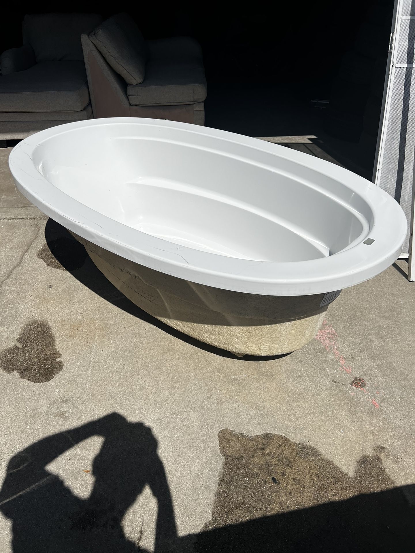 Lasco Bathware Tub/Spa