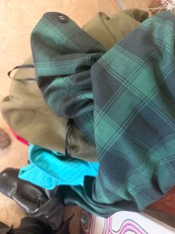 free women’s clothes and shoes