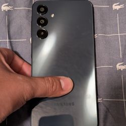 Tracfone Samsung Galaxy A16 5G Cell Phone 