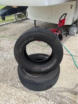MICHELIN LTX A/T 2 LT275 /65 R20 load range E tires