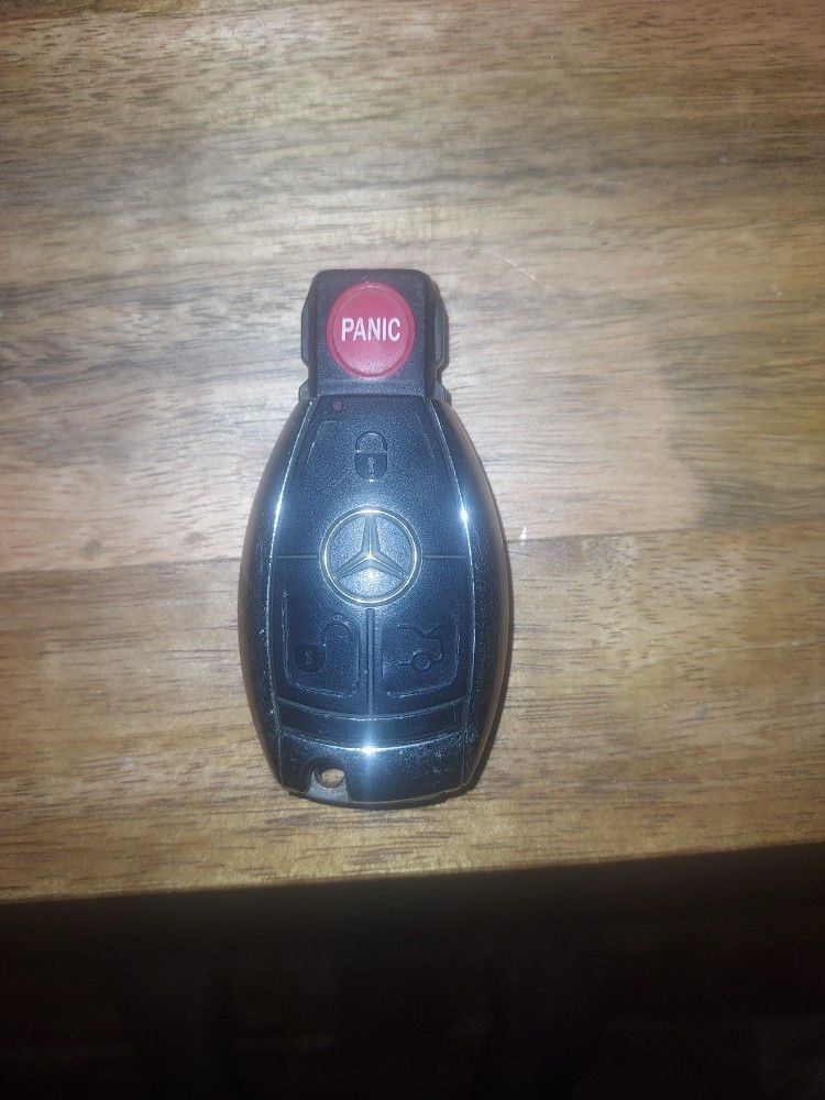 Mercedes benz key fob