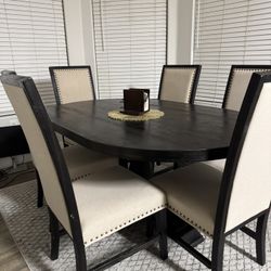 Dinning Table With 6 Chairs