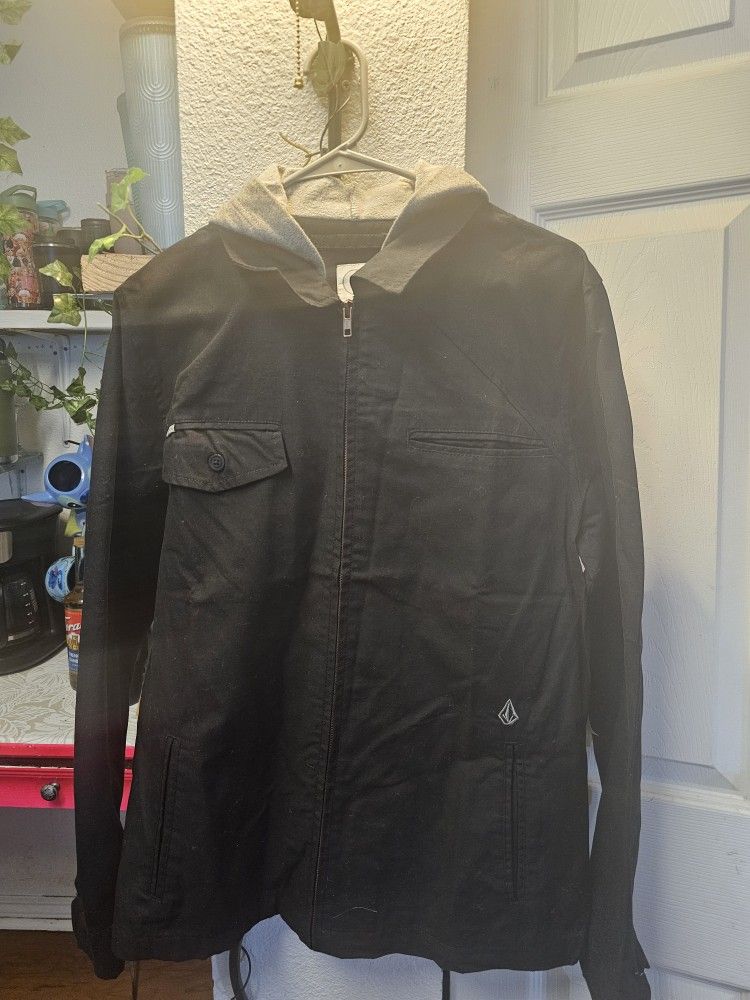 Volcom Jacket With Hoodie 
