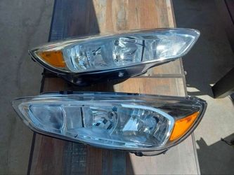 15-18 Ford Focus Headlights Faros Calaveras Micas Luces Lamps