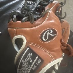 New Rawlings Infield Glove High End Q. Series 