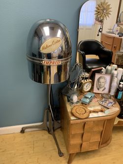 1940 Vintage Helene Curtis Empress Hooded Salon Dryer
