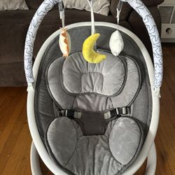 Baby Swing/0-12 Month’s 