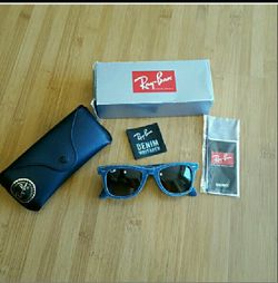 NEW Ray-Ban Denim Wayfarer sunglasses