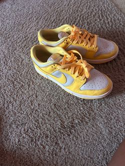 Nike dunks 8.5 in women