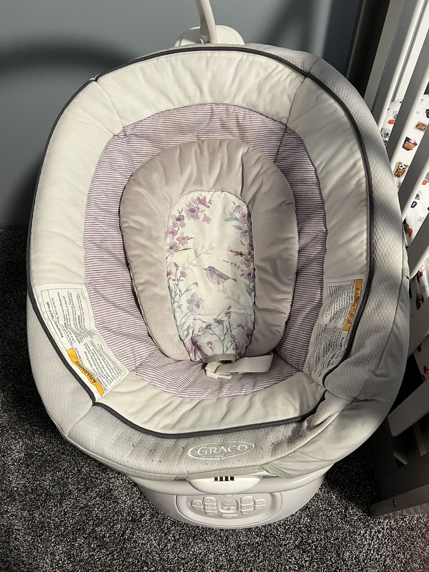 Graco Sense2Soothe Baby Swing with Cry Detection Technology