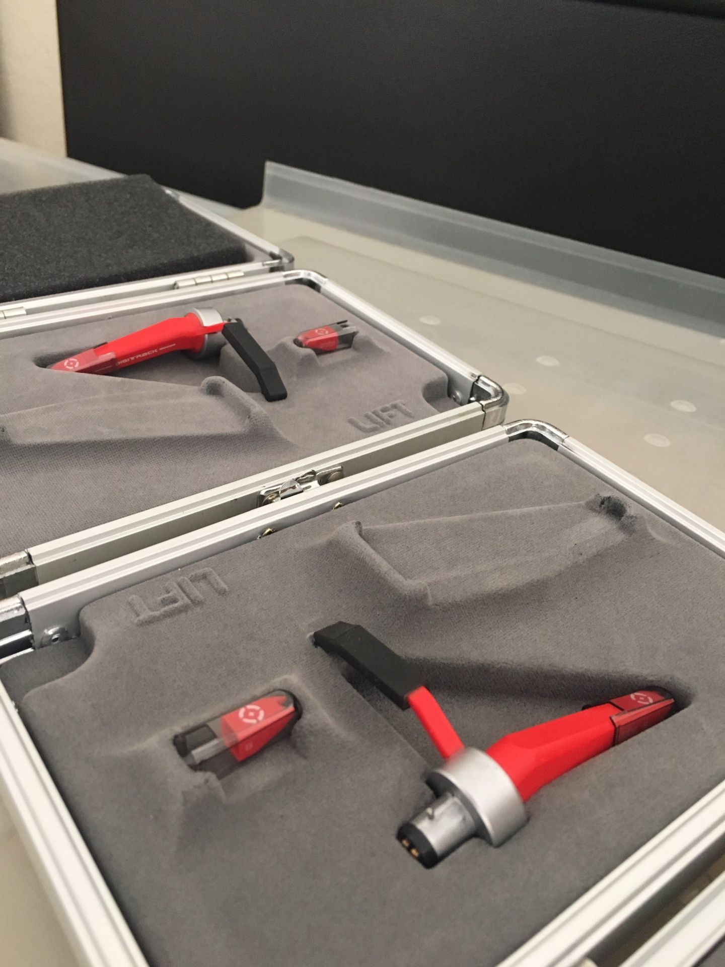 Miscellaneous Music & DJ Equipment