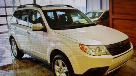 2010 Subaru Forester AWD 2.5X Premium 4dr Wagon 4A