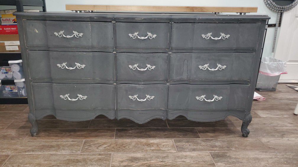 62" 9 Deep Drawer Wood French Provincial Dresser $200 OBO
