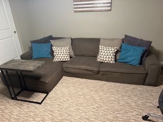 Sectional couch