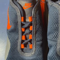 Size 11- Nike Air Max Motion 2 Obsidian Total Orange(No box)
