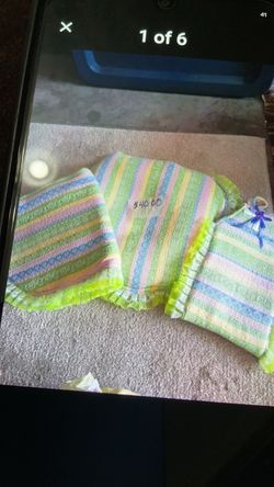 Set de baño hecho a mano de tres piezas.