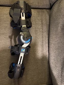 STRENGTH ElBOW BRACE