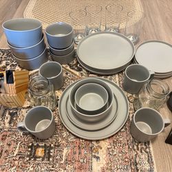 Ceramic dishes, knives, cups, spoon rest