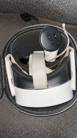 Meta Quest 3s, White,  3.8 inches