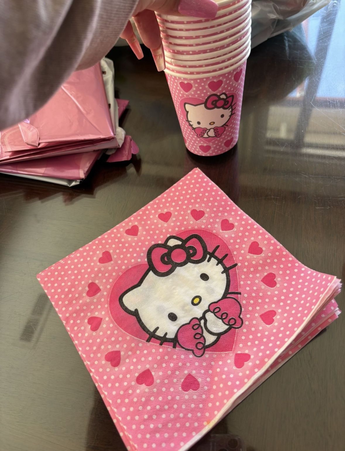 Hello Kitty Napkins & Cups