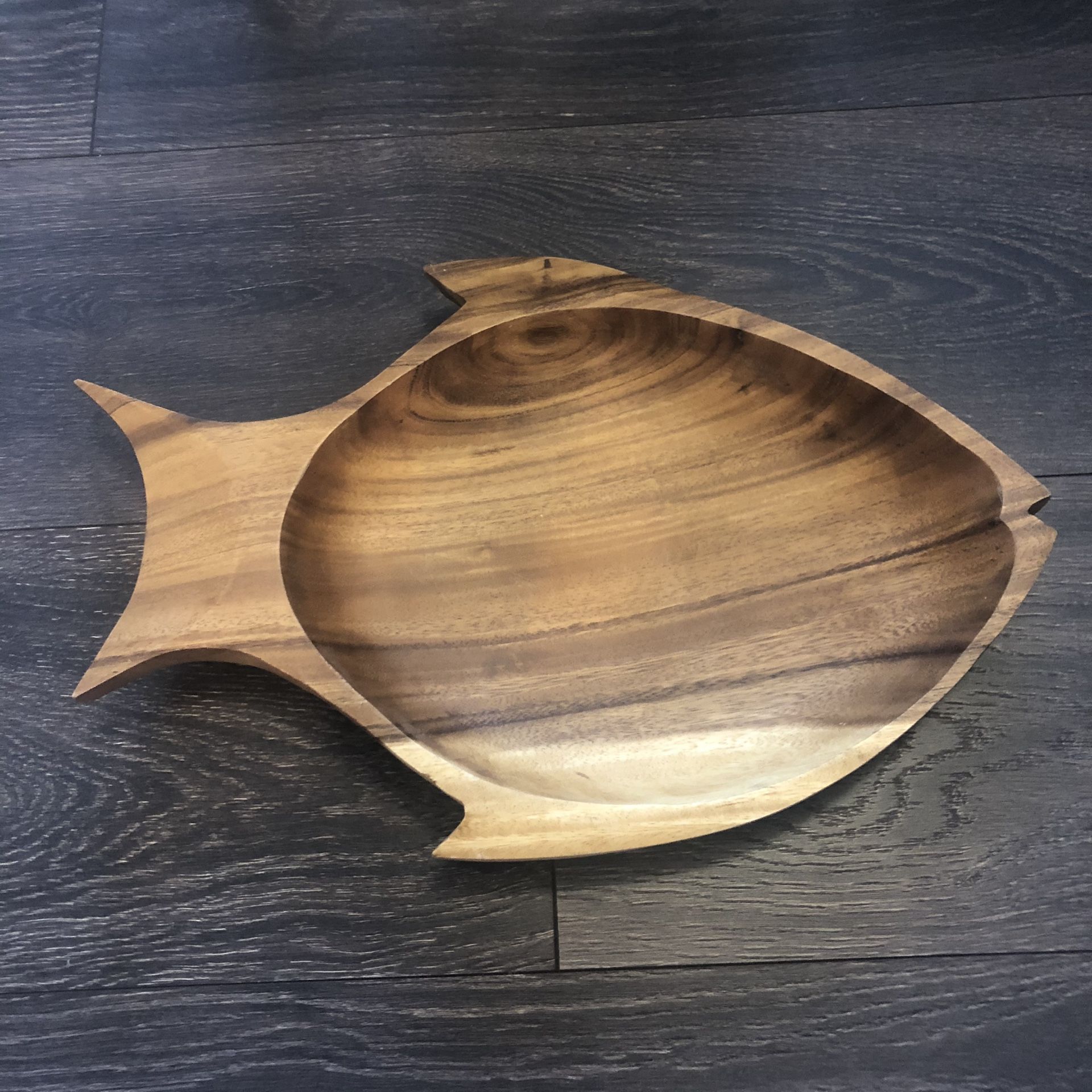 Wooden carved Fish Bowl 