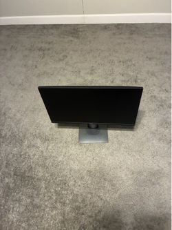 Dell monitor used no broken screen