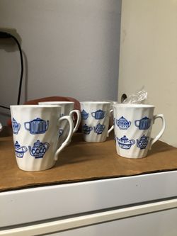 Brand New Mug Set