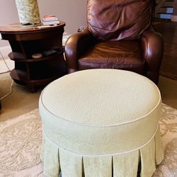Round Ottoman (light Green)