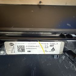 2025-2026 Tesla Model Y Juniper Center Headlight LED 