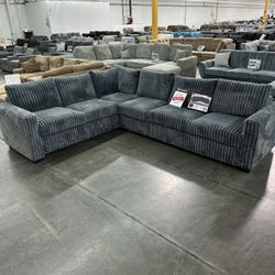 4-Piece Sectional Set One-Arm Loveseat x 2 + Corner Wedge + Armless Chair  Color: Dark Gray.  Sofa Seccional De 4 Piezas Color Gris