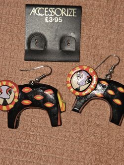 Vintage Wood Lion Earrings