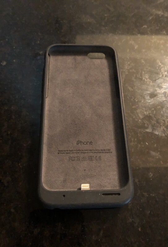 Apple iPhone 6/7 charging case