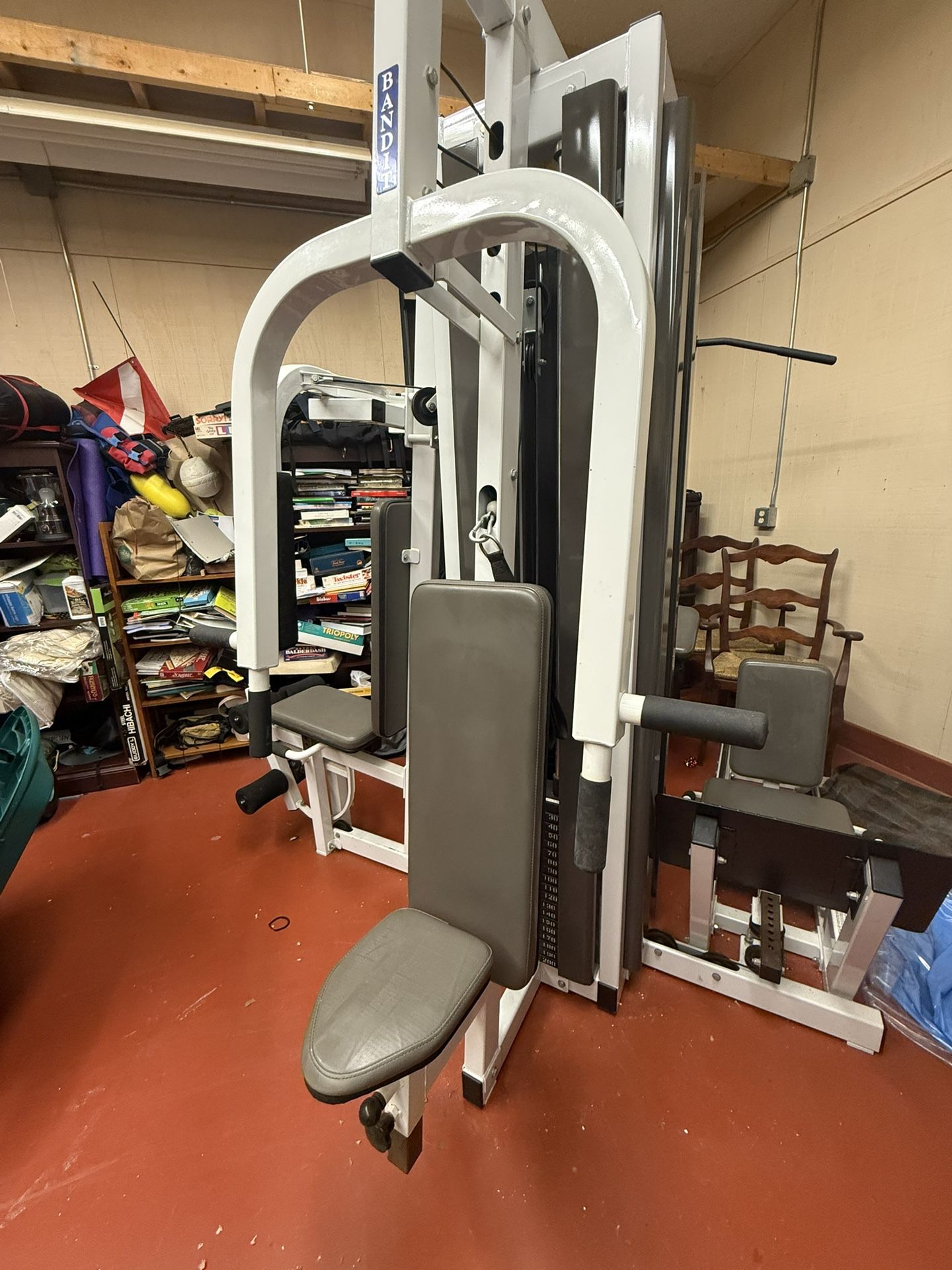 Bandit Universal Weights Machine